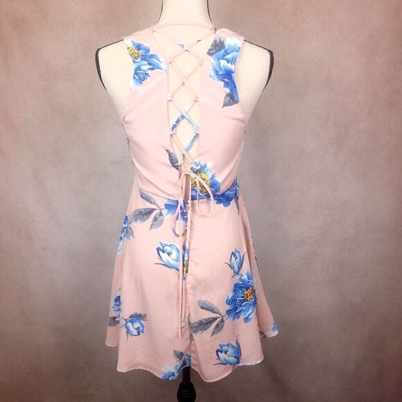 Lulus Lace Up Back Skater Dress Pink Blue Floral Size Small - Picture 5 of 8